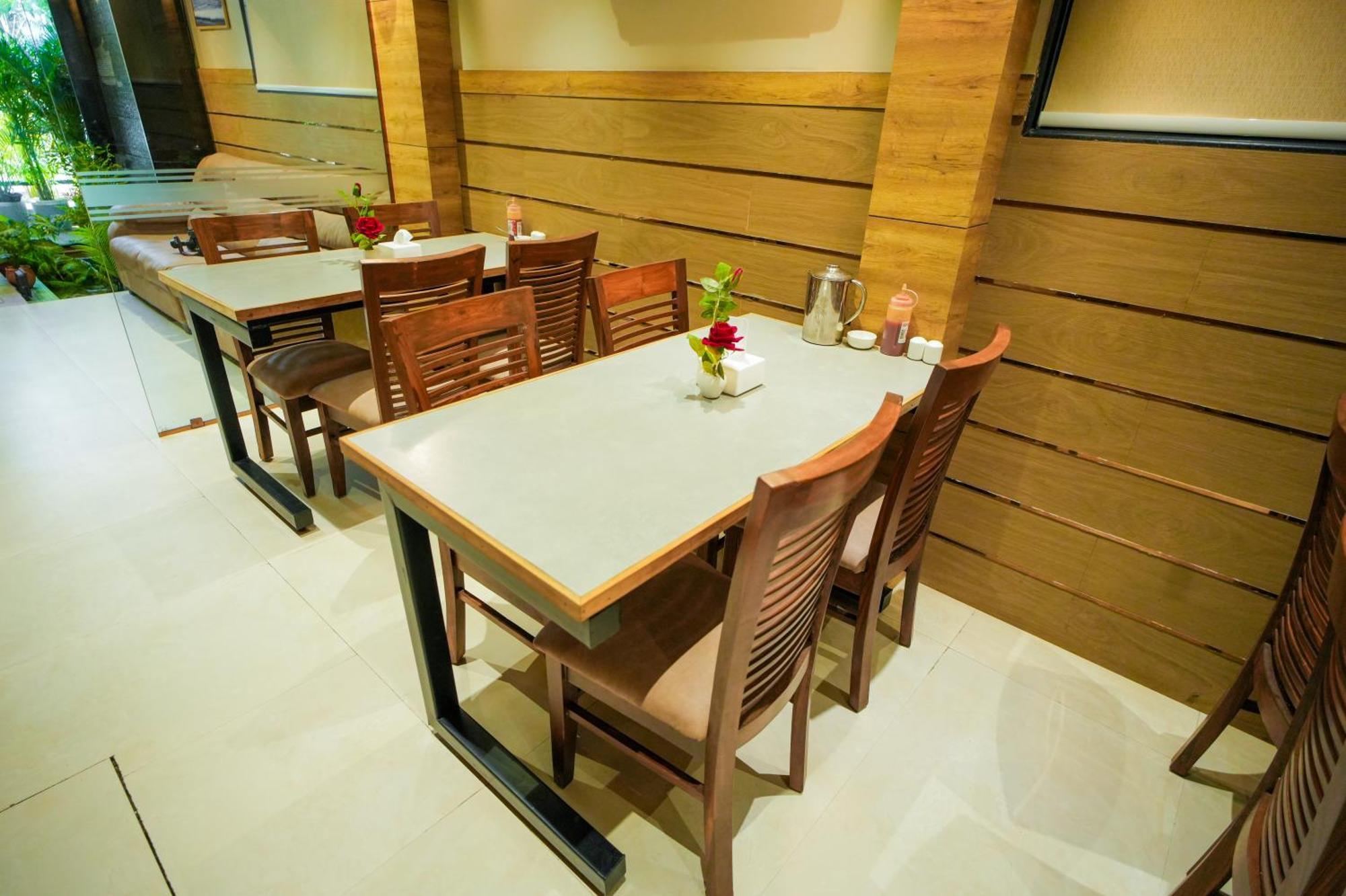 Hotel Skylink Hospitality Mahalaxmi มุมไบ ภายนอก รูปภาพ