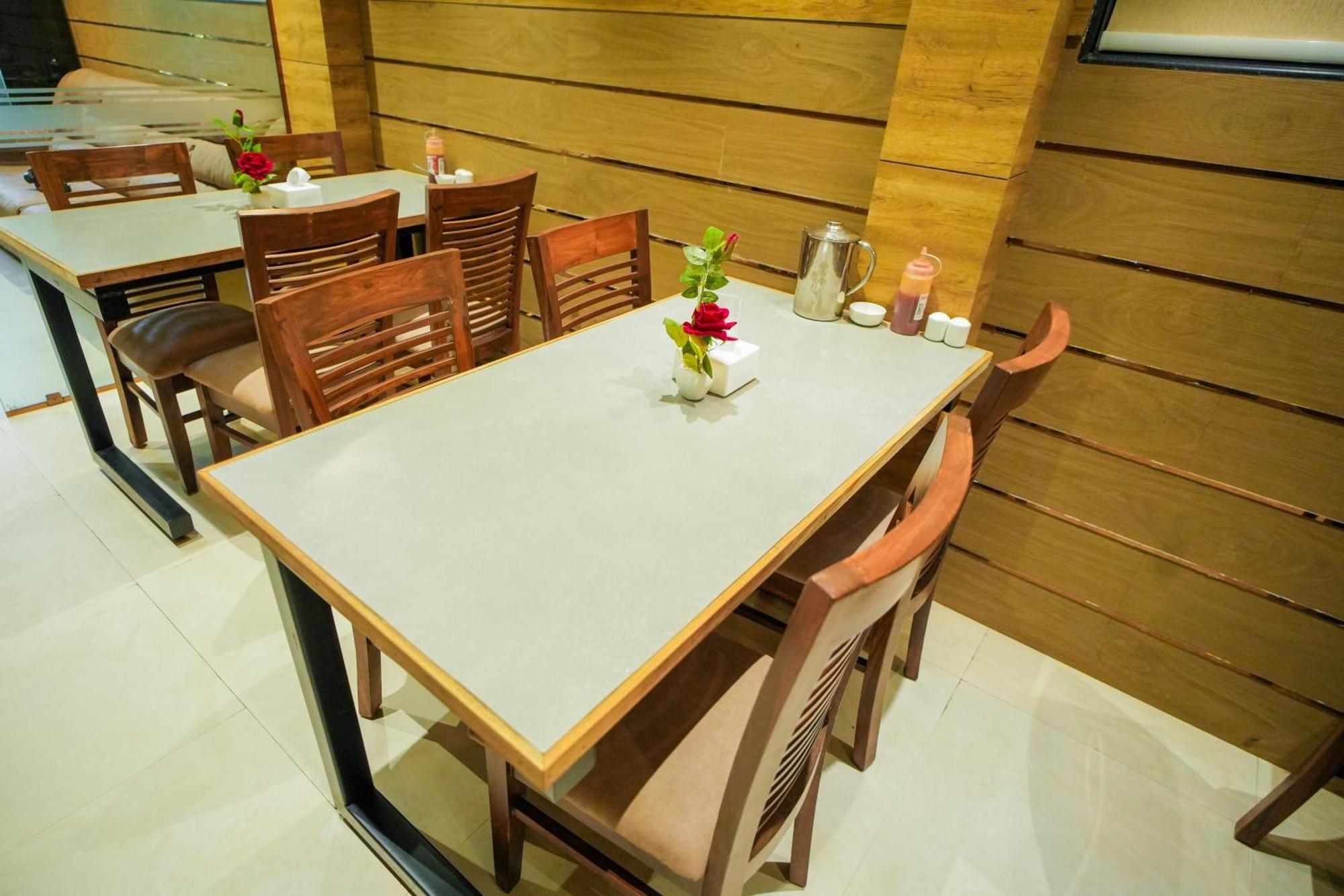 Hotel Skylink Hospitality Mahalaxmi มุมไบ ภายนอก รูปภาพ