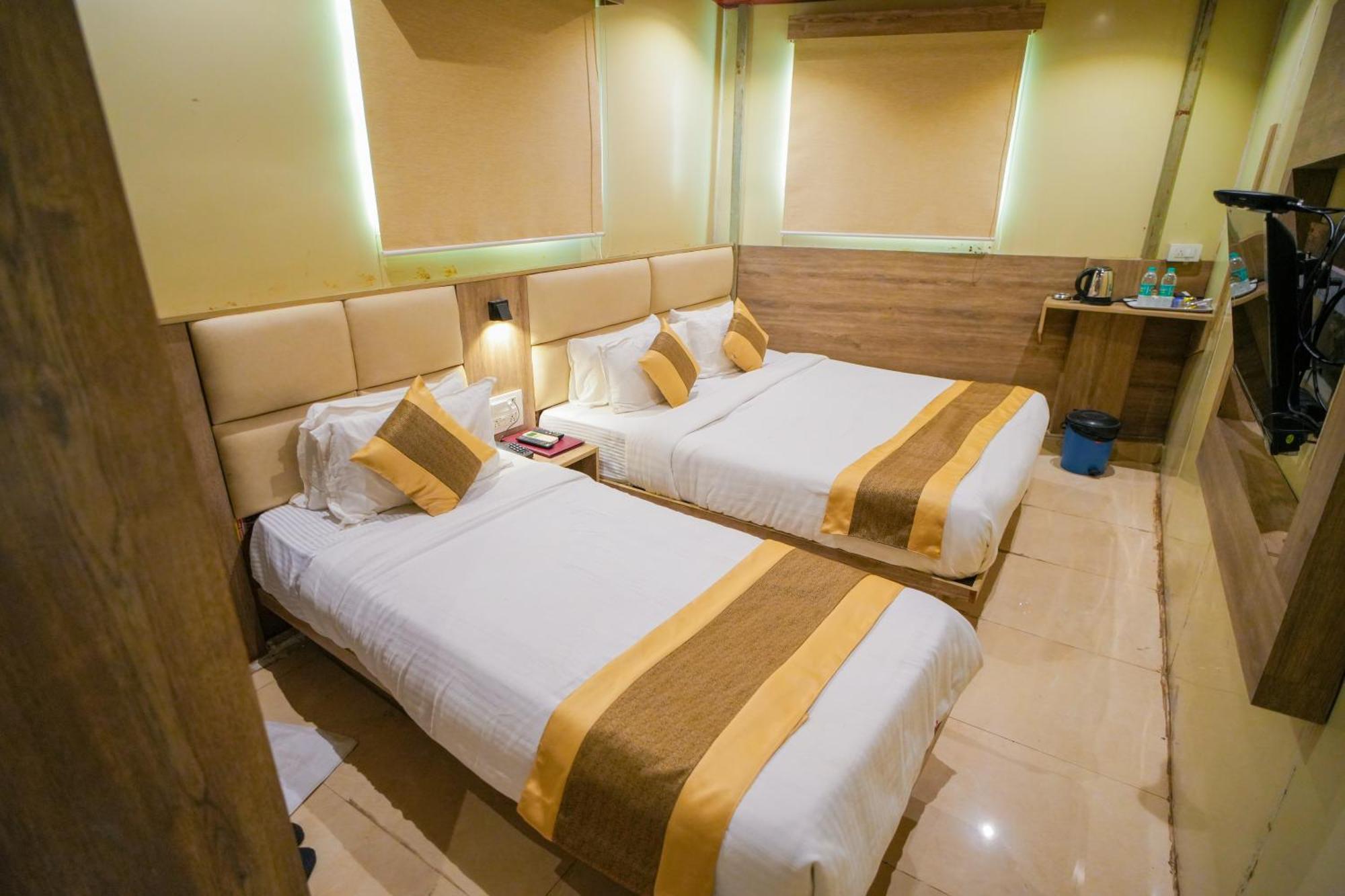 Hotel Skylink Hospitality Mahalaxmi มุมไบ ภายนอก รูปภาพ