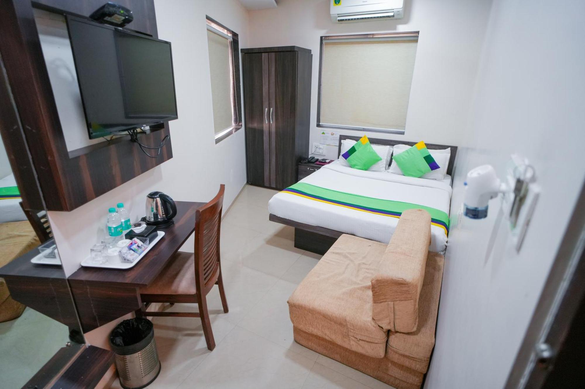 Hotel Skylink Hospitality Mahalaxmi มุมไบ ภายนอก รูปภาพ