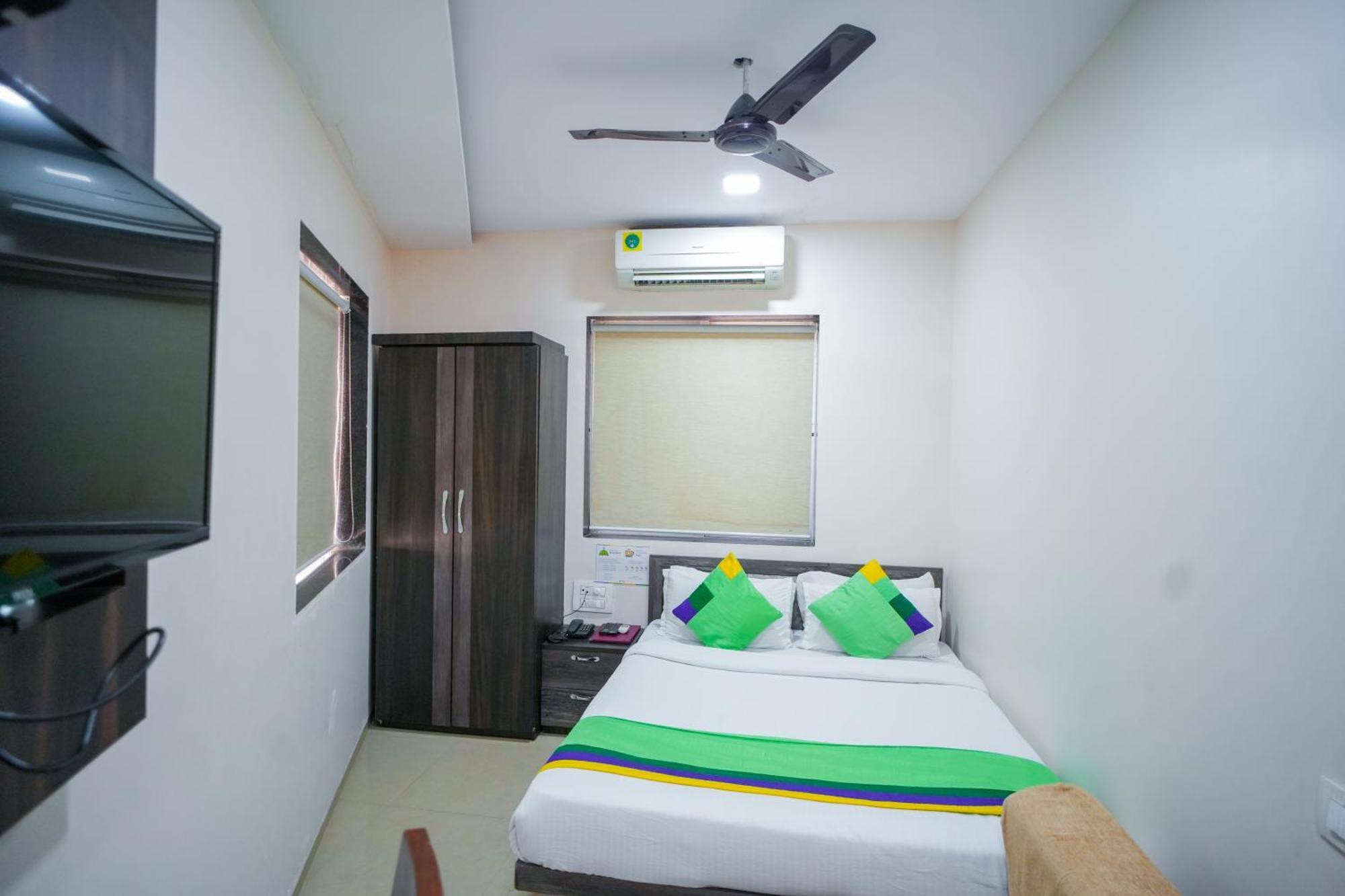 Hotel Skylink Hospitality Mahalaxmi มุมไบ ภายนอก รูปภาพ