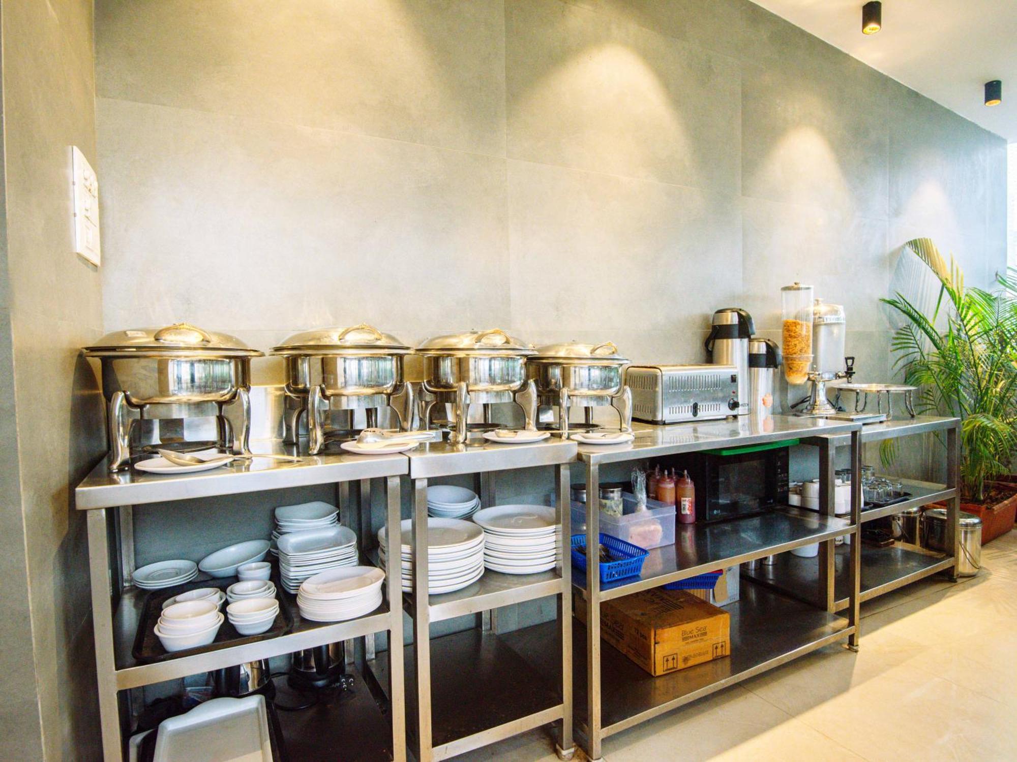 Hotel Skylink Hospitality Mahalaxmi มุมไบ ภายนอก รูปภาพ