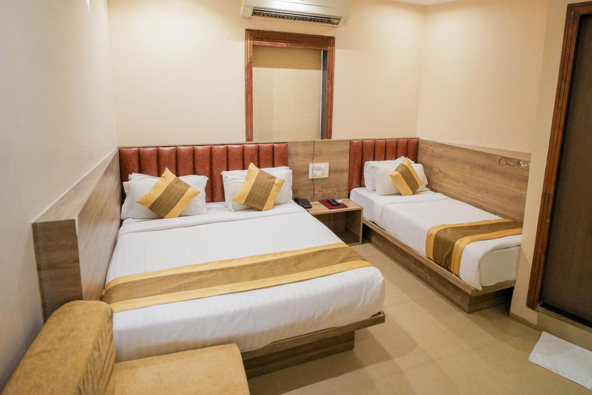 Hotel Skylink Hospitality Mahalaxmi มุมไบ ภายนอก รูปภาพ