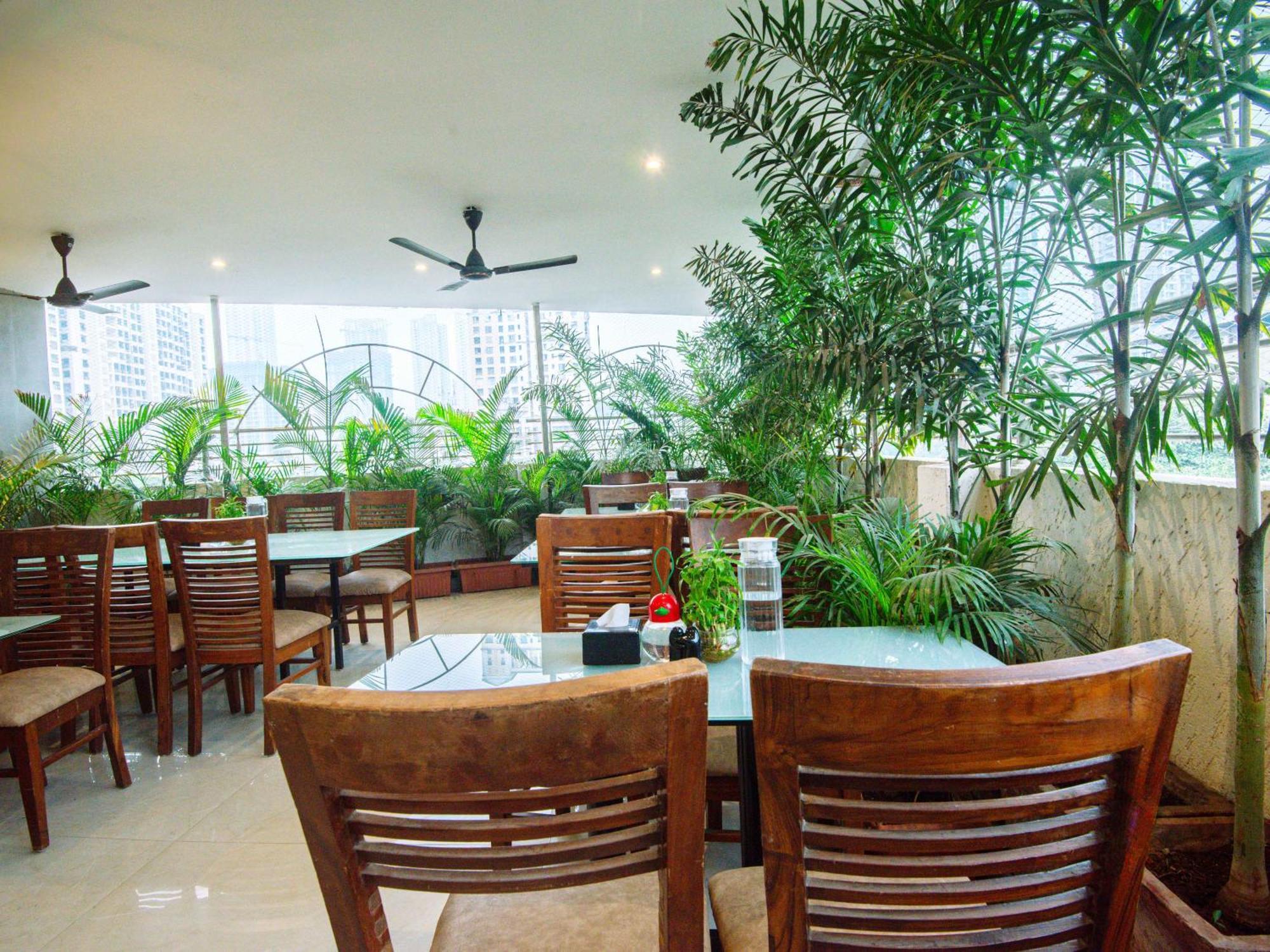Hotel Skylink Hospitality Mahalaxmi มุมไบ ภายนอก รูปภาพ